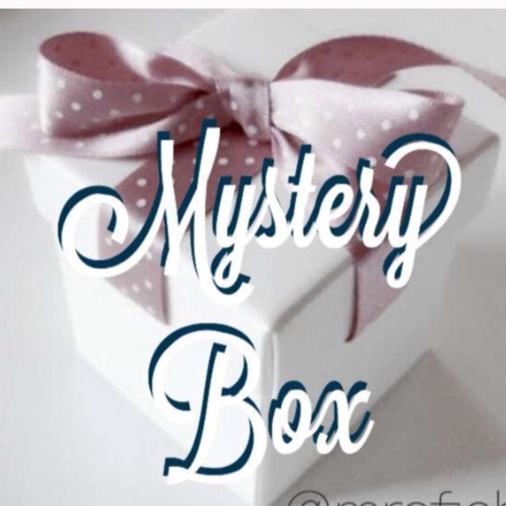 PANDORA MYSTERY BOX